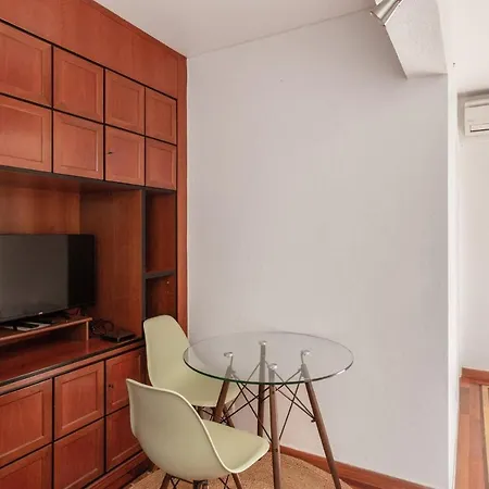 Classy Studio With Ac And Seaview Balcony In Near - Welkeys Apartment